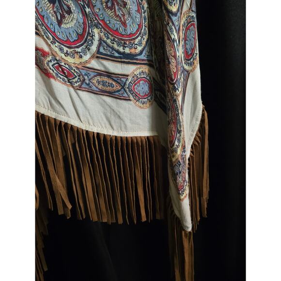 Chico’s Paisley Triangle Poncho, Faux Suede Trim, One Size Fits All - Picture 6 of 8